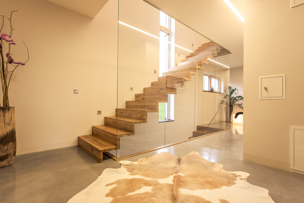 Bild 4 Lehrling Tischler (m/w) oder Tischlereitechniker (m/w) mit Schwerpunkt Produktion